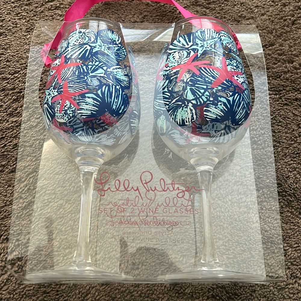 Lilly Pulitzer Set of (2) Acrylic Wine Glasses